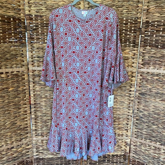 LuLaRoe Dresses & Skirts - LulaRoe Maurine Dress